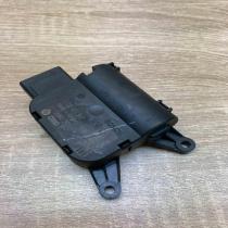 3C0907511A 0132801362  Air flap motor/actuator Audi A4 S4 B6 8E 8H