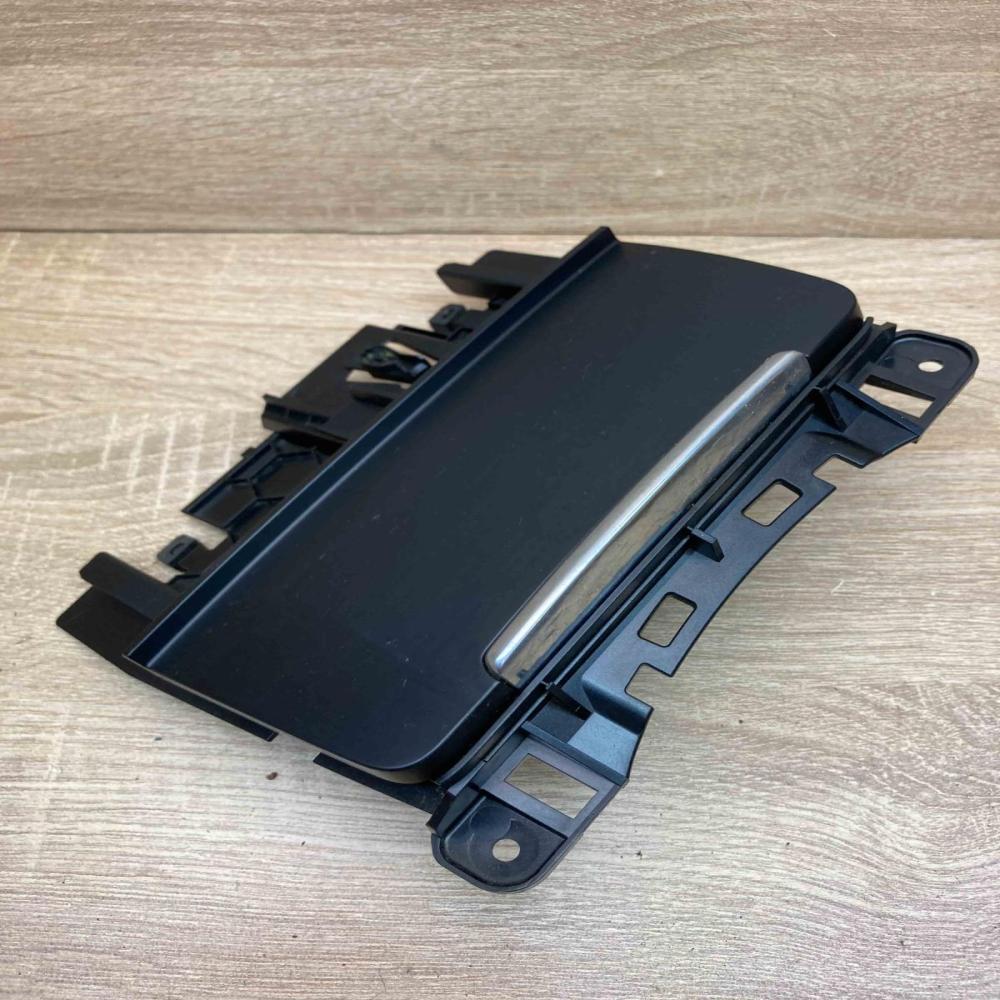 8K0857951   Car ashtray Audi A4 S4 B8 8K