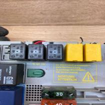 90504534   Fuse box set Opel Vectra B