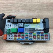 24412497   Fuse box set Opel Zafira A