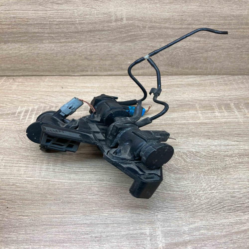 9641536480 9635704380  Turbo solenoid valve Peugeot 607
