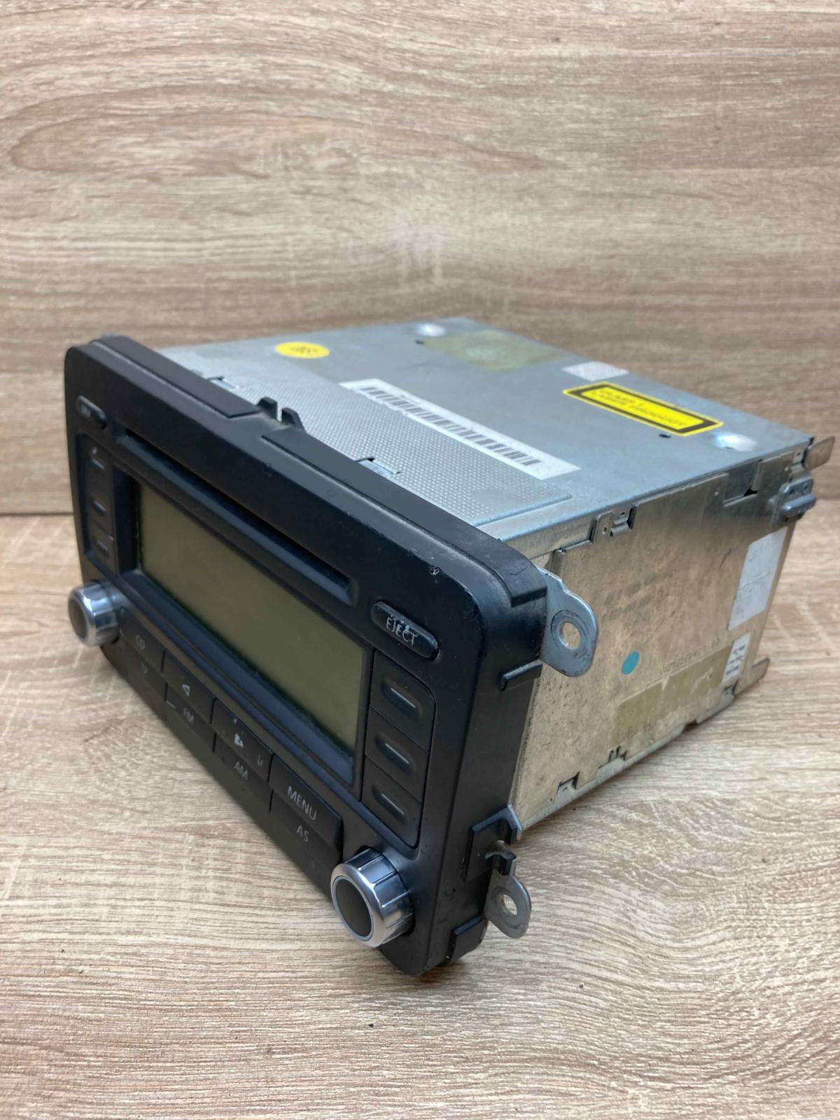 VW CD Player   Radio/CD/DVD/GPS head unit Volkswagen Golf Plus