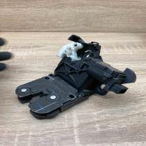 8P4827505B   Tailgate/trunk/boot lock/catch/latch Audi A3 S3 8P