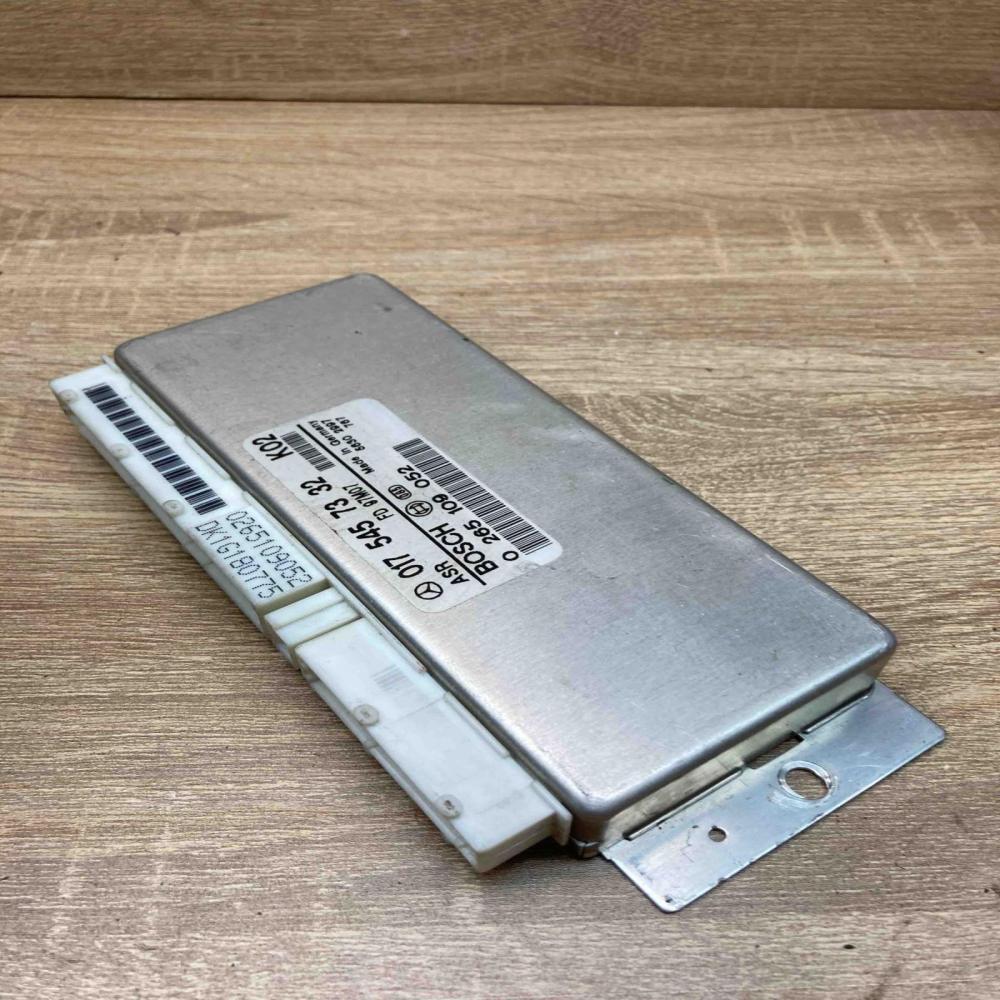 0175457332 0265109052  ABS control unit/module Mercedes-Benz E W210