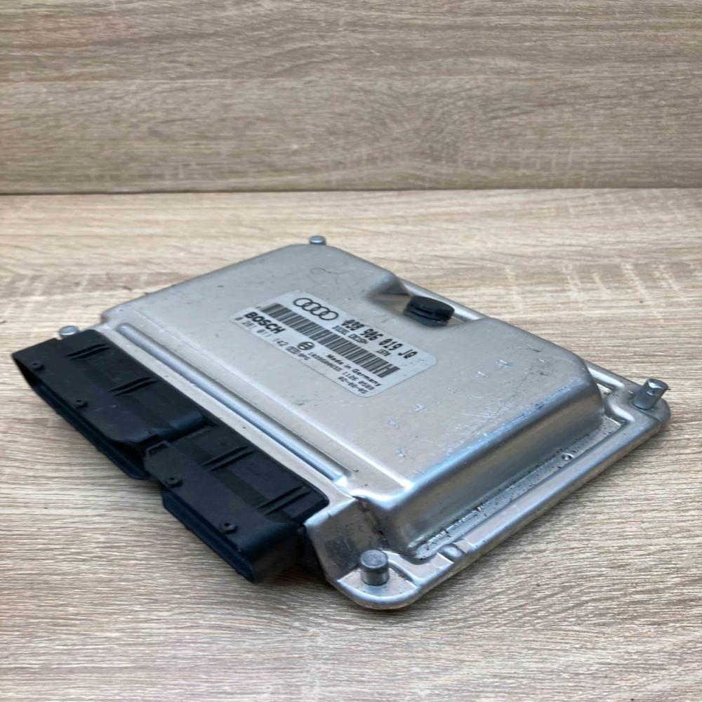 038906019JQ 0281011142  Engine control unit/module ECU Audi A4 S4 B6 8E 8H