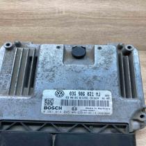03G906021MJ 0281014045  Engine control unit/module ECU Volkswagen Touran I