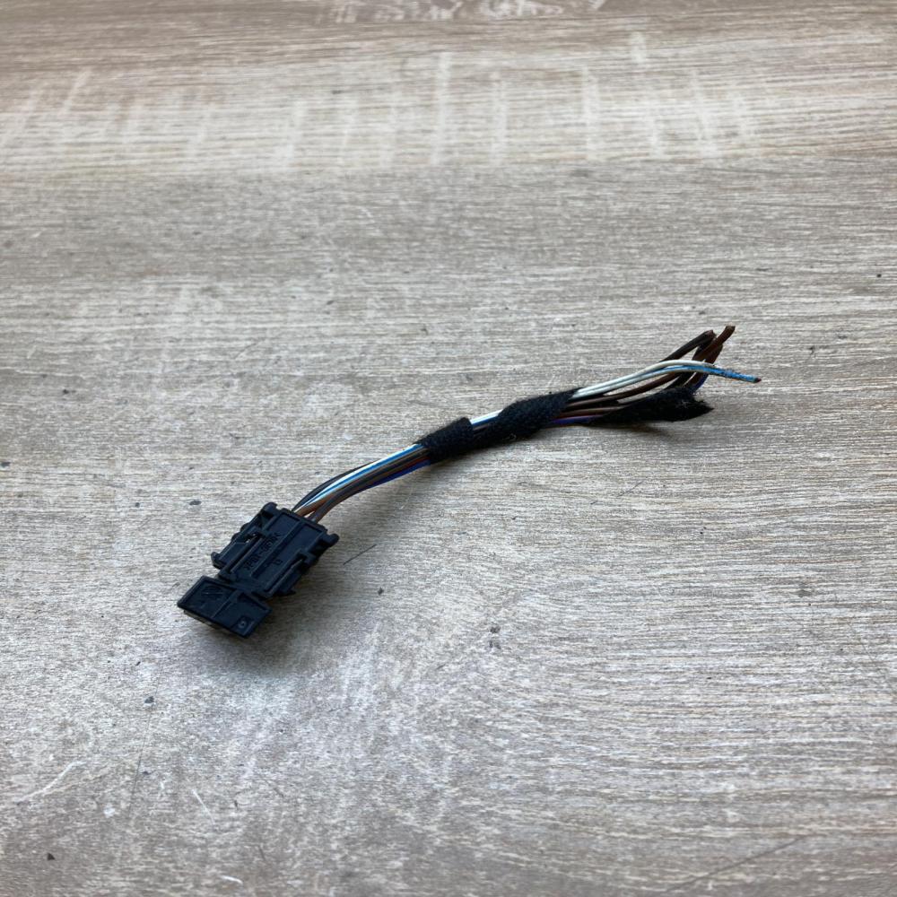 6909000 1355789 1  Plug wire BMW X5 F15