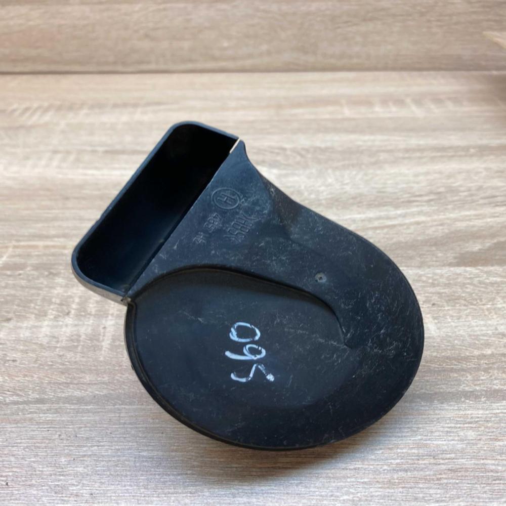 49042   Horn signal Volvo S60