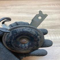 703881163   Horn signal Nissan Primera