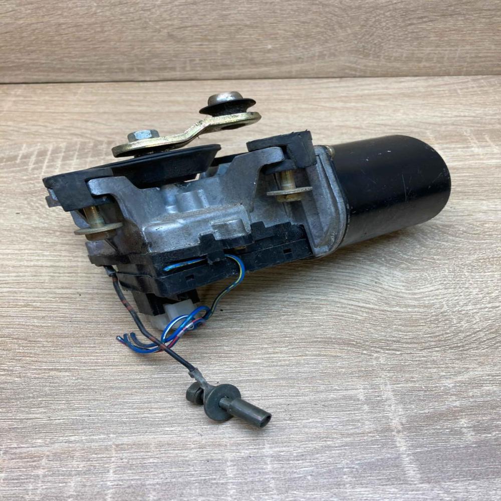 849200 0981 BG2G  Wiper motor Mazda 323 F