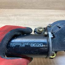 849200 0981 BG2G  Wiper motor Mazda 323 F