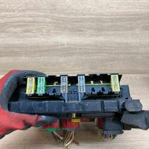 9650664180 43476880  Fuse module Peugeot 307