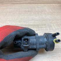 4522371 4715396  Turbo solenoid valve Opel Vectra B