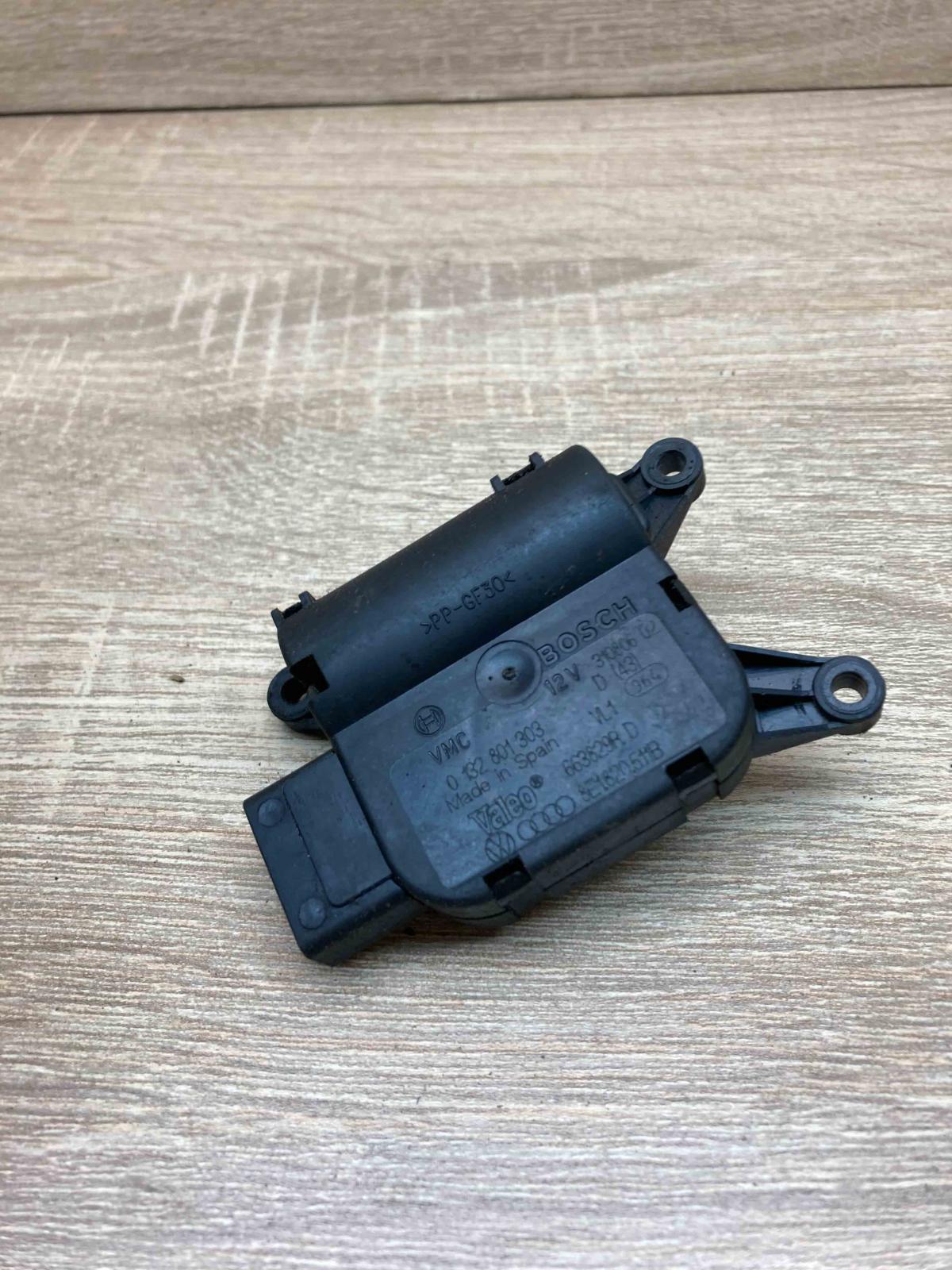 8E1820511B 0132801303  Air flap motor/actuator Audi A4 S4 B6 8E 8H