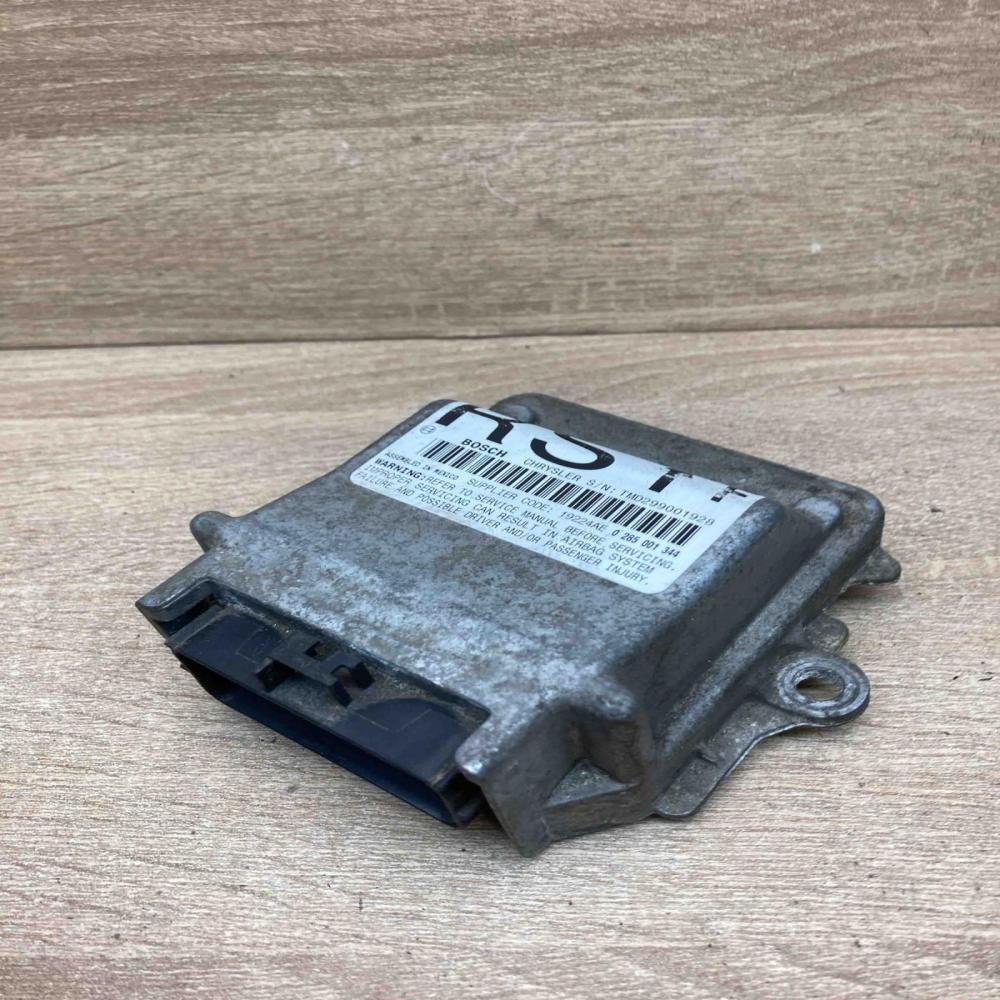 04686602AG 0285001344 RS Used Airbag control unit/module Chrysler Voyager