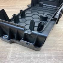 A2135400200   Fuse box cover Mercedes-Benz E W213