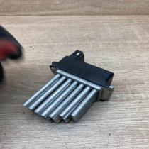4B0820521 5DS006467 Used Heater blower motor/fan resistor Audi A6 S6 C5 4B