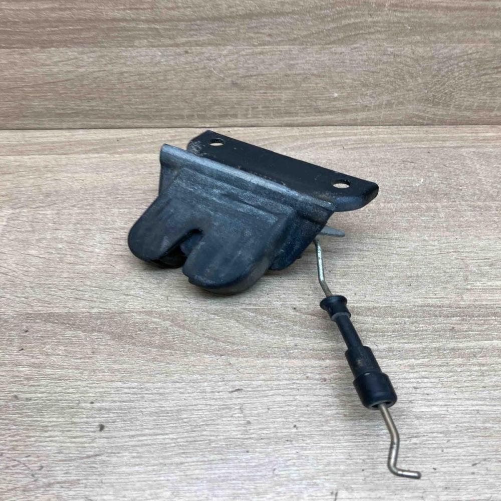 4B9827541A 020298  Tailgate/trunk/boot lock/catch/latch Audi A6 S6 C5 4B