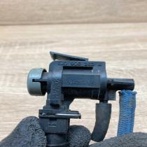 1J0906283A Used With Plug Turbo solenoid valve Audi A4 S4 B6 8E 8H
