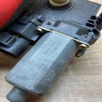 0130821785 2603006901  Rear door window regulator motor Audi A6 S6 C5 4B