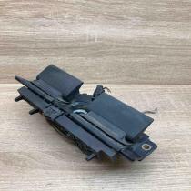 8D9 827565H 4B0827565H With Plug Tailgate/trunk/boot exterior handle Audi A4 S4