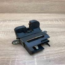1K6827505C   Tailgate/trunk/boot lock/catch/latch Volkswagen Golf V