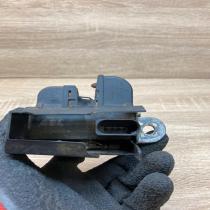 1K6827505C   Tailgate/trunk/boot lock/catch/latch Volkswagen Golf V