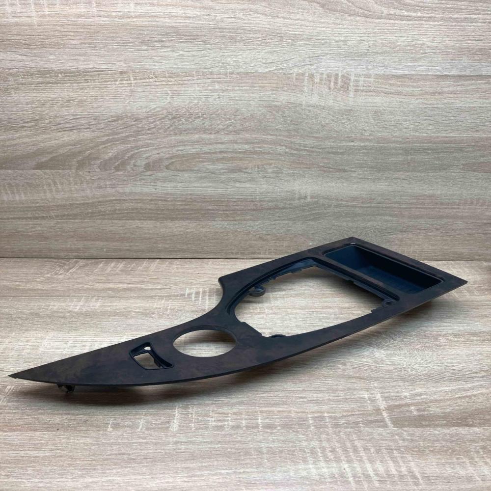 6974707 6974721  Gear shifter surround trim plastic BMW 5 E60 E61