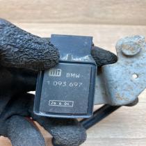 1093697   Headlight/headlamp level sensor BMW 5 E60 E61