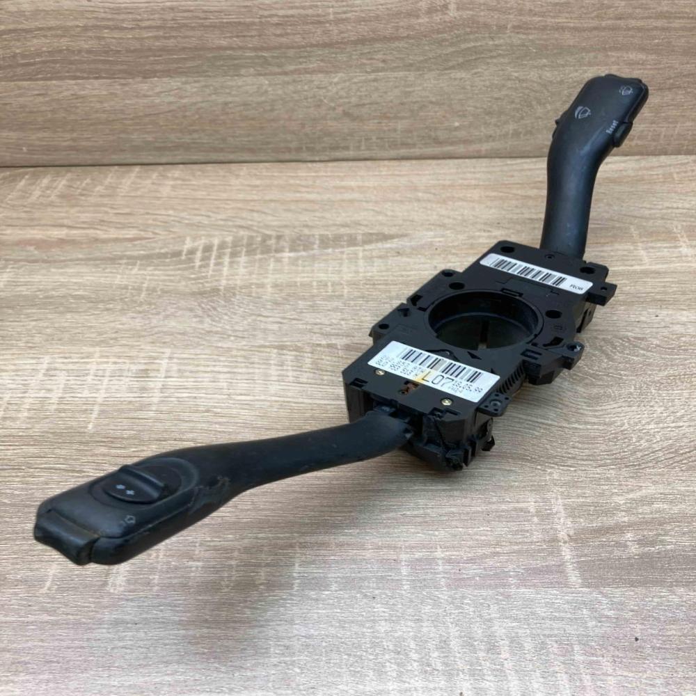 8L0953513H   Wiper turn signal indicator stalk/switch Audi A3 S3 8L
