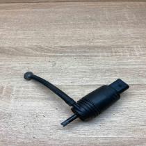 8377612 23557610  Windscreen/windshield washer pump BMW 5 E39