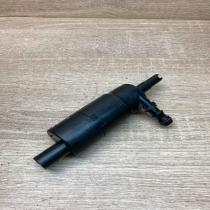 8377430 132640 10  Headlight washer pump BMW 3 E90 E91