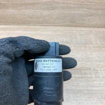 8377430 132640 10  Headlight washer pump BMW 7 E65 E66