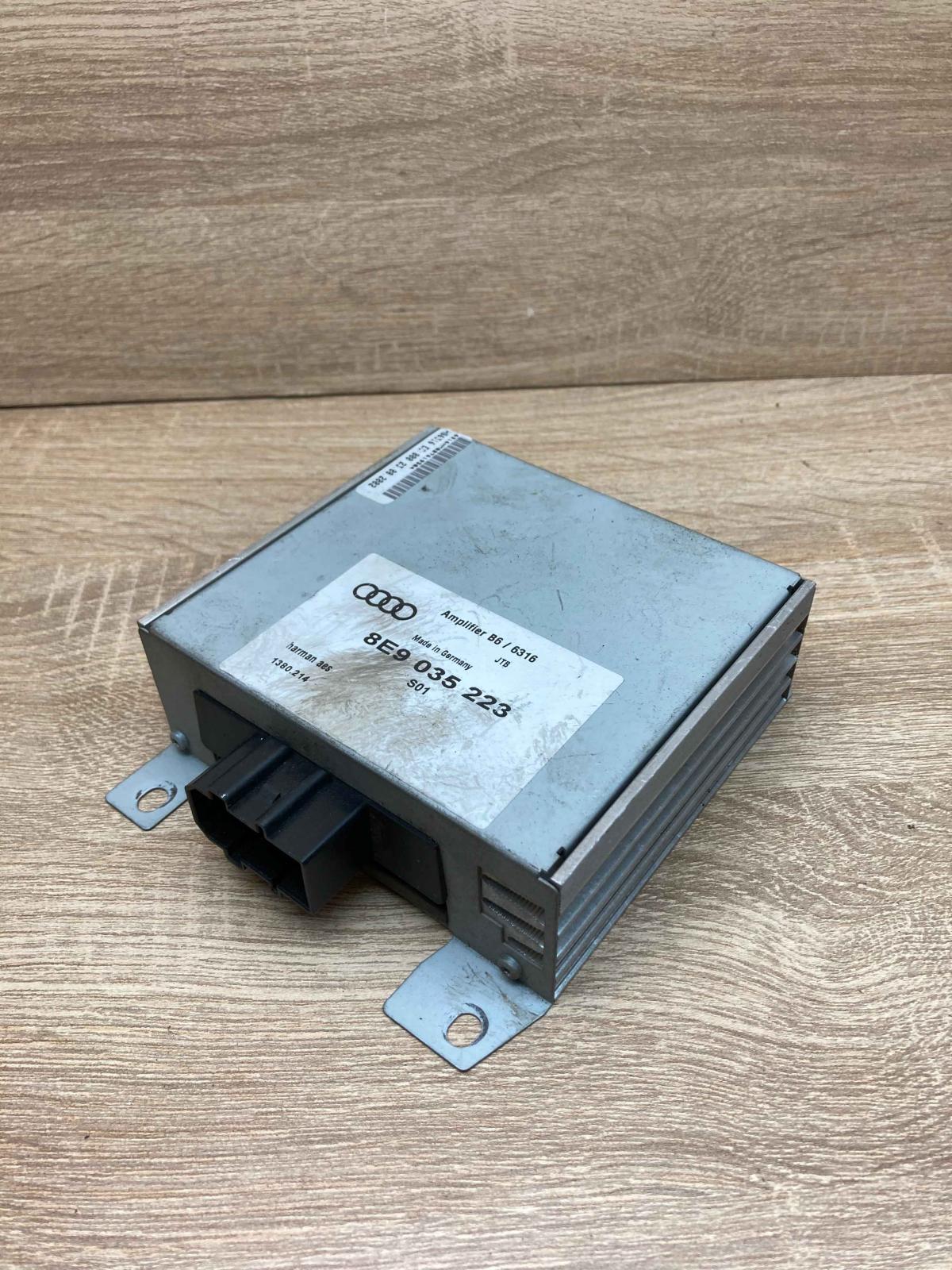 8E9035223   Sound amplifier Audi A4 S4 B6 8E 8H