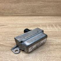 1K0907655B 100985 03204  ESP acceleration yaw rate sensor Volkswagen Golf V