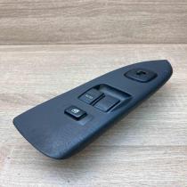 177 4D96   Electric window control switch Mazda MPV
