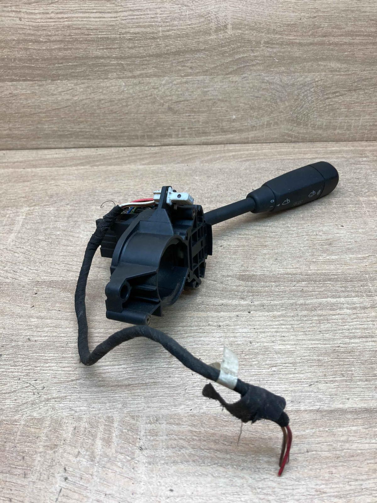 1685450110 202753 285726 Wiper control stalk Mercedes-Benz A W168