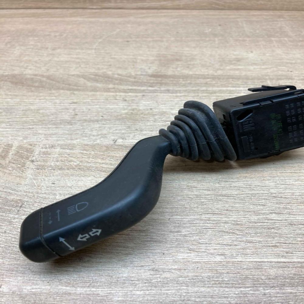 09185413   Indicator stalk Opel Meriva A