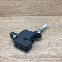 3B5827061C 3B0959781D  Central locking motor Volkswagen PASSAT B5.5