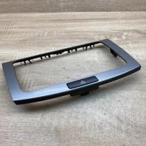 3AA858069H   Radio/GPS head unit trim Volkswagen PASSAT B7