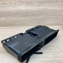 Avensis MK1 Air Vent   Dash center air vent grill Toyota Avensis T220