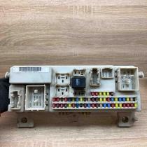 3M5T 14A073 DG   Fuse module Ford Focus