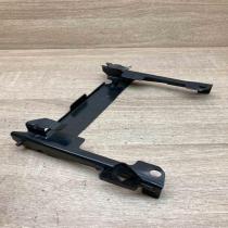 A2115459640   Navigation GPS unit bracket/holder Mercedes-Benz E W211