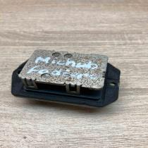 Mitsubishi Pajero Heater resistor   Heater blower motor/fan resistor Mitsubishi