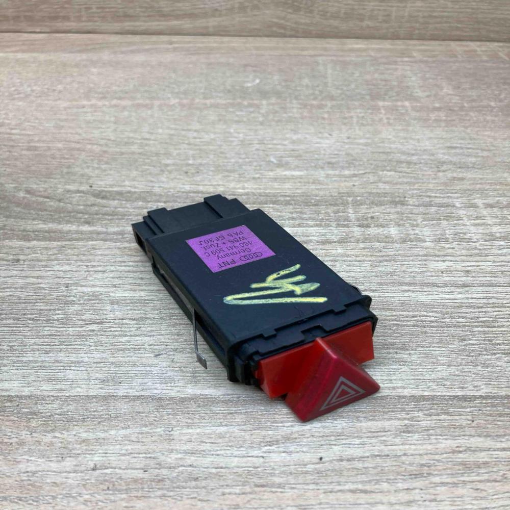 4B0941509C   Hazard light switch Audi A6 S6 C5 4B