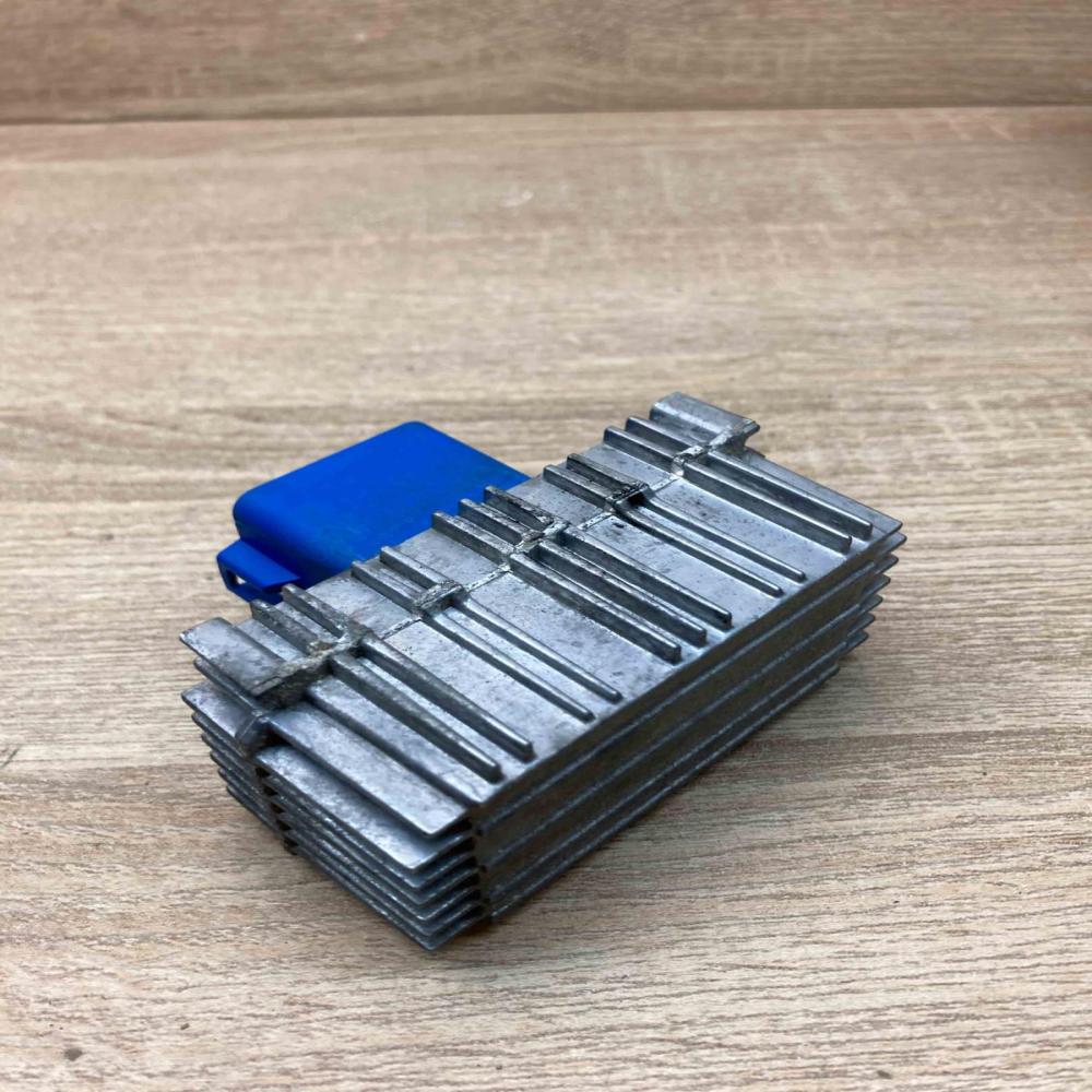 Opel Vauxhall Heater resistor   Glow plug pre-heat relay Opel Vectra C