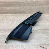 25401 AV640 80951 AV700  Electric window control switch Nissan Primera