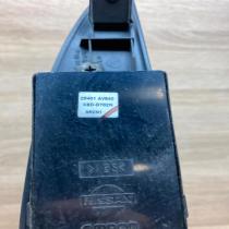 25401 AV640 80951 AV700  Electric window control switch Nissan Primera