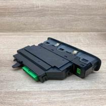 8682836   Electric window control switch Volvo S60