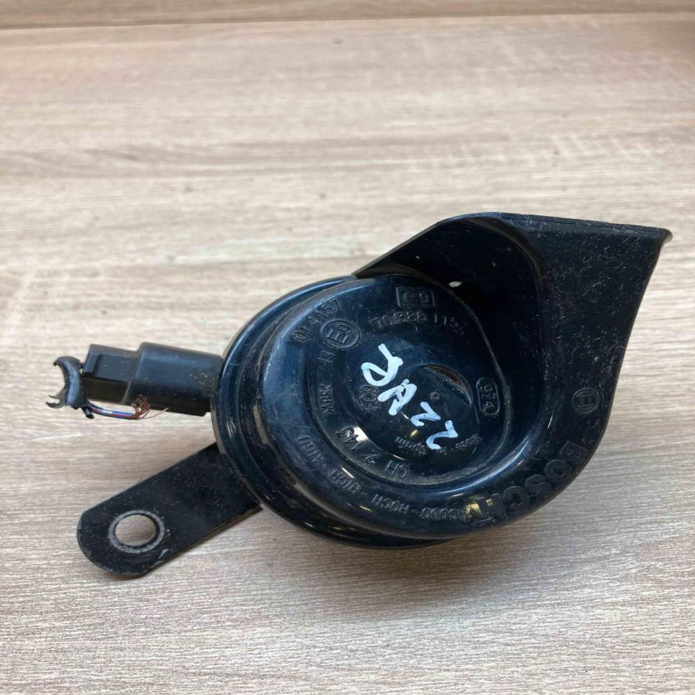 703881157  With Plug Horn signal Audi A3 S3 8P
